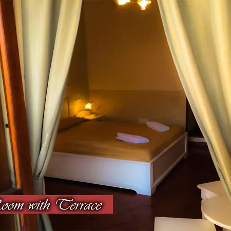 Bed and Breakfast Medea Νάπολη