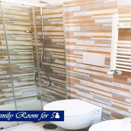 Medea 3* Νάπολη