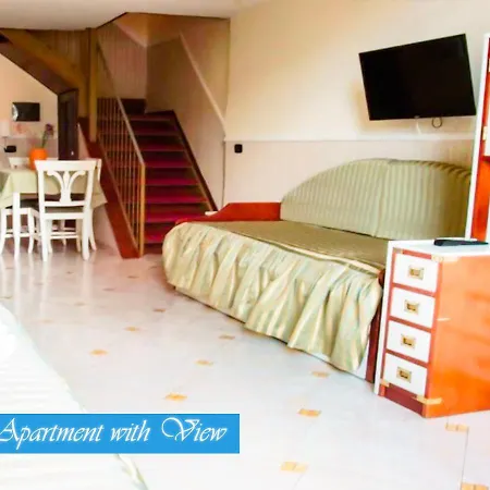 ベッド・アンド・ブレックファスト ベッド＆ブレックファースト メデア 3*