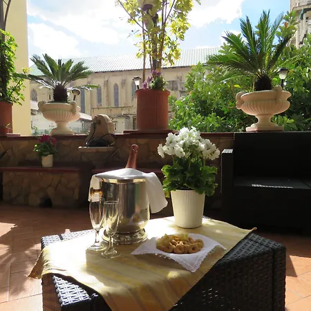 Medea Bed and Breakfast Νάπολη