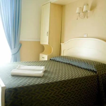 ベッド＆ブレックファースト メデア ナポリ