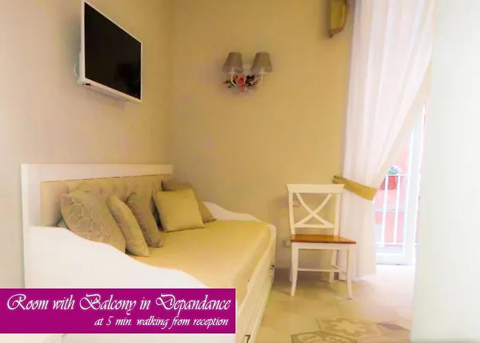 Medea Bed & Breakfast Naples