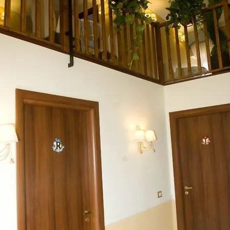 Medea فندق مبيت وإفطار 4*